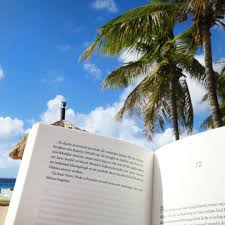 9x Reisboeken Om In Vakantiestemming Te Komen Readabook Nl Reisboeken Boeken Reisinspiratie