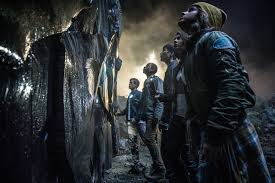 Power rangers (also marketed as saban's power rangers) is a 2017 american superhero film based on the franchise of the same name, directed by dean israelite and written by john gatins.it is the third installment in the power rangers film series, and is a reboot.the film features the main characters of the mighty morphin power rangers television series with a new cast, starring dacre montgomery. Power Rangers 2017 Imdb