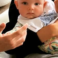 My super gorgeous nephew Handsome Harry, with hypnotic eyes & an adorable  nature, the cutest baby love ever seen & the kids couldn't get enough of  him. ❤️ #cutebabies #beautiful #familytime #organicbaby