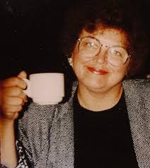 Amazon.ca: Andrea Beyer: books, biography, latest update