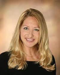 Alicia Zuger's Instagram, Twitter & Facebook