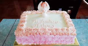 En el caso de las niñas, lo habitual es que el color de esta decoración sea rosa, mientras que en los niños predomina el color azul. Pastel Para Bautizo De Nina D Mercy Tortas Y Bocaditos Facebook