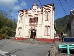 Our Lady Of Lourdes Roman Catholic Church Maraval Trinidad This Beautiful Church Has Stood At The Centre Of Ma Trinidad Catholic Church Roman Catholic Church