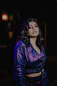 mandi macias » // MELODIC Magazine