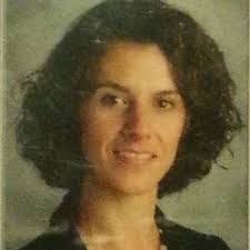 Danielle Hinrichs's Instagram, Twitter & Facebook