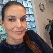 Stephanie Veenstra's Instagram, Twitter & Facebook