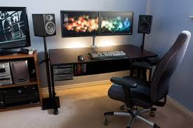 Game Table For The Computer Razer Corner Computer Table For Gamers Do It Yourself