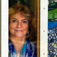 Yvonne Bryson's Instagram, Twitter & Facebook