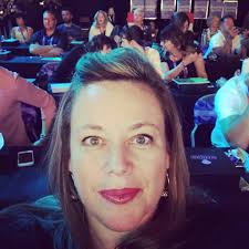 Sitting with my amazing friend and up-line leader Melody Painter!!! Last  day of this heartwarming experience of what I choose to be apart of. Thank  you 🙏 feeling blessed #doterra #dreamjob #lifeisbeautiful #