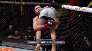 Ислам махачев задушил тиаго мойзеса в главном бою ufc on espn 26. Jfptdomo7h57rm