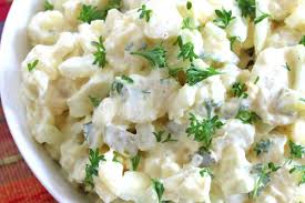The creamy potato egg salad is a delicious healthy twist to the classic creamy potato salad but without the mayonnaise. Tj Igvi6hppbjm