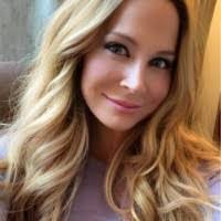 Sara Hillstrom's Instagram, Twitter & Facebook