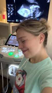 🙏 drop those name ideas 🙏❤️❤️ #babynames #ophelia #pregnant #surprise