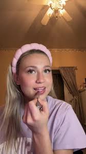 Riley Johnston 𖠋 (@rileyj_1212)