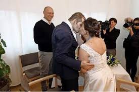 Im märz feierten sie ihren 15. Hochzeit Axel Schulz Erfullt Todkrankem Letzten Wunsch