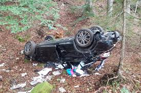 Sie können die parkplätze für ihren amtsgang. Zwei Wiener Bei Autounfall Im Gailtal Schwer Verletzt Dolomitenstadt At