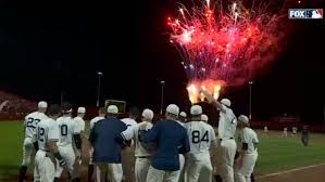 The game is now to be played one thursday night, august 12th 2021 — three decades after field of dreams debuted in 1989. Qacmm Wn4nictm