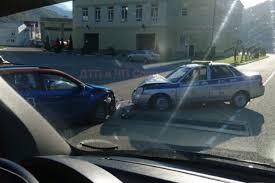 машина едет далеко далеко далеко везет машина молоко молоко V Sochi Voditel Karsheringa Protaranil V Lob Mashinu Dps Spravochnaya G Sochi