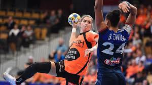 She represented the netherlands in younger age categories as well and collected the silver medal at the 2011 women's 19 european handball championship. Super Mama Rafaels Estavana Beste Handballerin Der Welt Promiflash De