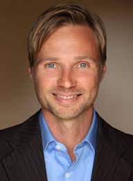 Hosting an OPEN HOUSE at Birch Creek tomorrow from 1-4 pm. ￼Great midtown  location still in the 300s!