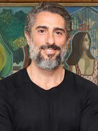 18 07 2019 encontro com o apresentador marcos mion (48318207912).jpg 4,933 × 3,289; Marcos Mion Wikipedia