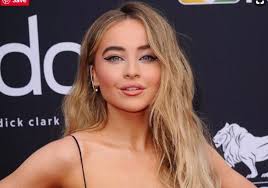 Sabrina carpenter boyfriend, sabrina carpenter. Sabrina Carpenter Age Height Net Worth Movies Boyfriend Instagram