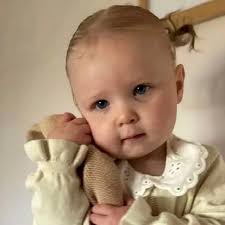 Happiest, smiliest' girl, 2, dies in Christmas Day tragedy after falling  into garden pond