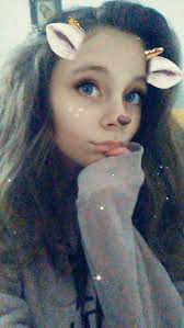 Isabella Booth (@PastelQuxxn)