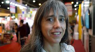 Solange has worked with design teams on houzz tv projects creating exquisite work. Adriana Serquis El Exodo En La Ciencia Ya Empezo Agencia Tss