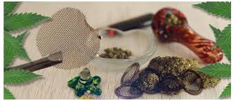The choice is all yours. The Different Kinds Of Pipe Screens Explained Cannaconnection Com