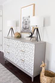 Schauen Sie Sich Diesen Fantastischen Ikea Tarva Hack An Ich Liebe Die Overlays Und Hardware Die Diesen Fan In 2020 Ikea Dresser Makeover Home Decor Ikea Hack