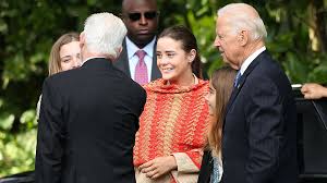 From joe's four children, he also has several grandchildren. Everything You Need To Know About Naomi Biden Joe Biden S Granddaughter Metro Us