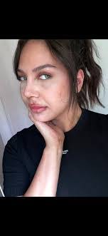 Stephanie Gump's Instagram, Twitter & Facebook