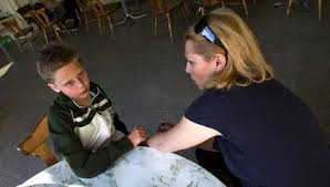 I sverige liksom i många andra länder har barns övervikt och. Helena Bergstrom Min Son Tim Har Diabetes Nyheter Expressen