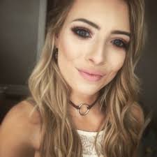 Chandler Amos (@chanmeckenzie)