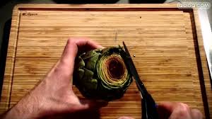 Technique Pour Parer Des Artichauts Entiers Youtube