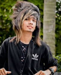 The emo hairstyle or emo hair as it is alleged sometimes, is advised unisex, accepted and in appearance with both men and women. Emo Style Boy Posted By John Walker