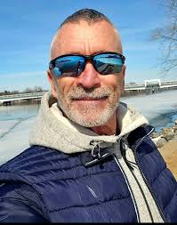 I Have own bussines in Uk i Need Wife loyal person