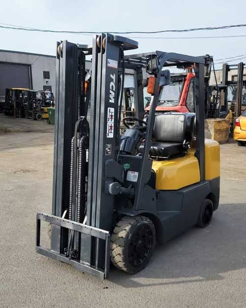 TCM FCG25-3 Forklift