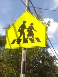 Papan tanda panduan arah di atas gantri. Papan Tanda Isyarat I Rse