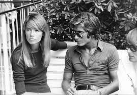 Rendezvous with jacques dutronc with family in corsica. Isabelcostasixties Francoise Hardy And Jacques Dutronc At Nice Airport 26 August 1968 Photos Of The Privat Francoise Hardy Music Photography Music Legends