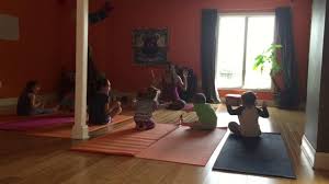 She has completed her yogaworks ryt 200 teacher training and barre training in 2017 with jessa voos. Yoga Red Bank S Open Heart Yoga Lets You Help Others Yourself