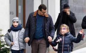 Check spelling or type a new query. Mateusz Morawiecki Korzysta Z Wolnych Chwil Premier Zorganizowal Swoim Dzieciom Mikolajki Zdjecia Zycie