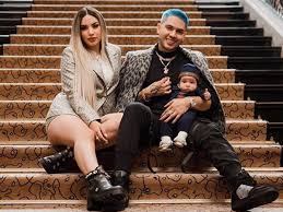 La youtuber más vista de la plataforma tras horas de larga espera, por fin la youtuber kimberly loaiza compartió una increíble. Kimberly Loaiza Y Juan De Dios Pantoja Reaparecieron Juntos Y Desataron La Locura De Sus Seguidores Infobae