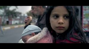 bir zamanlar kocaman bir ormanda yoksul bir oduncu adam ile yoksul karısı  yaşarmış.