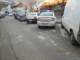 • legea nu simplifică şi nu tratează în mod eficient dreptul pe care îl are un proprietar atunci când vrea să se informeze rapid şi la obiect asupra unei probleme. Cade Tencuiala De Pe Blocuri O AsociaÈie De Proprietari A Fost AmendatÄ De PoliÈiÈtii Locali Stiripiatraneamt Ro