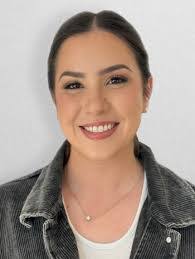 Heather Goulet's Instagram, Twitter & Facebook