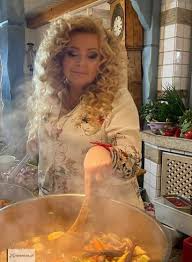 Magdalena daria gessler (née ikonowicz, also known as magda gessler; Magda Gessler Przeprowadzila Rewolucje W Kolejnej Wielkopolskiej Restauracji