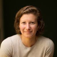 Aileen Reilly's Instagram, Twitter & Facebook