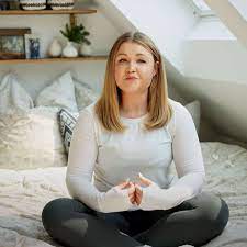 Fast zwei jahre lang war sophia thiel von der bildfläche verschwunden. Sophia Thiel Mit Gestandnis Uber Grund Fur Auszeit Deshalb Zog Sich Youtube Star Vor Zwei Jahren Zuruck Stars